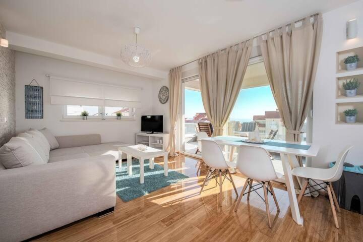 Blue Sky, Modern Sea View Apartment Novalja Extérieur photo